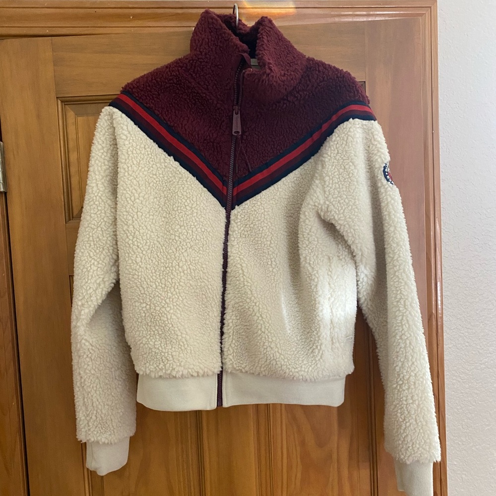 Superdry zip up jacket. Size 8.